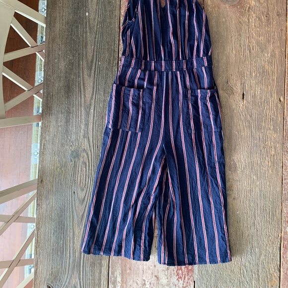 Adorable Navy Jumper Universal Thread / Women’s Medium / Halter - Picture 6 of 7